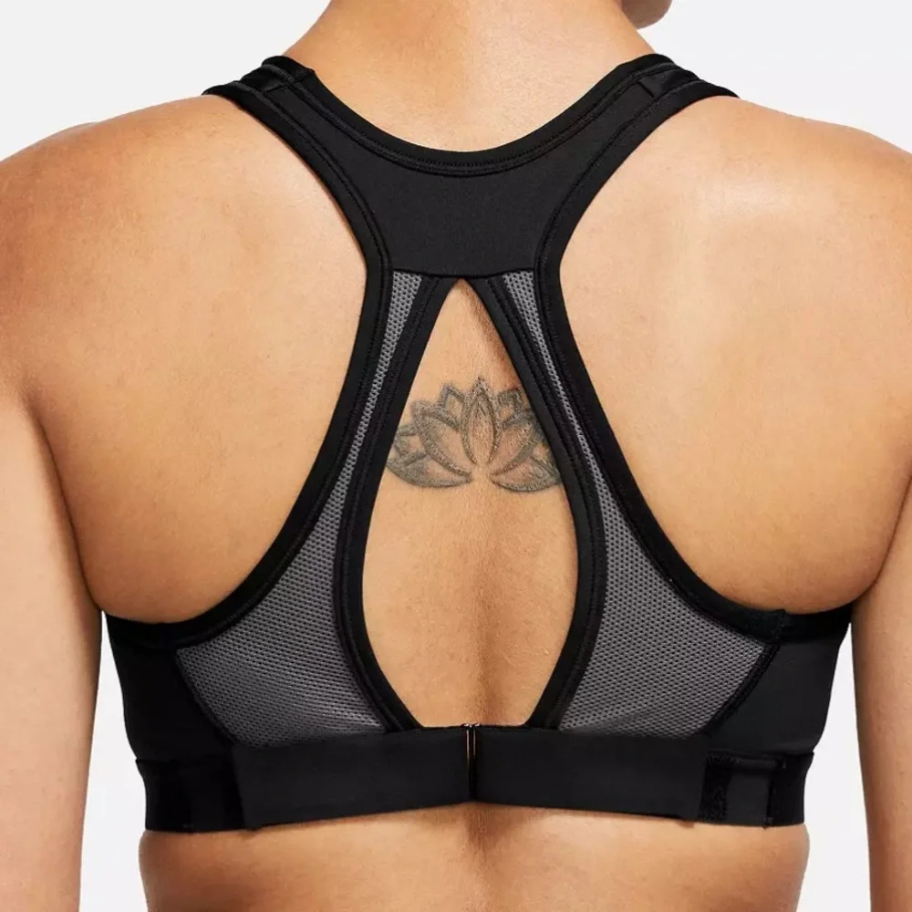 Nike Women's Black Swoosh Sports Bra - Picture 2 of 8